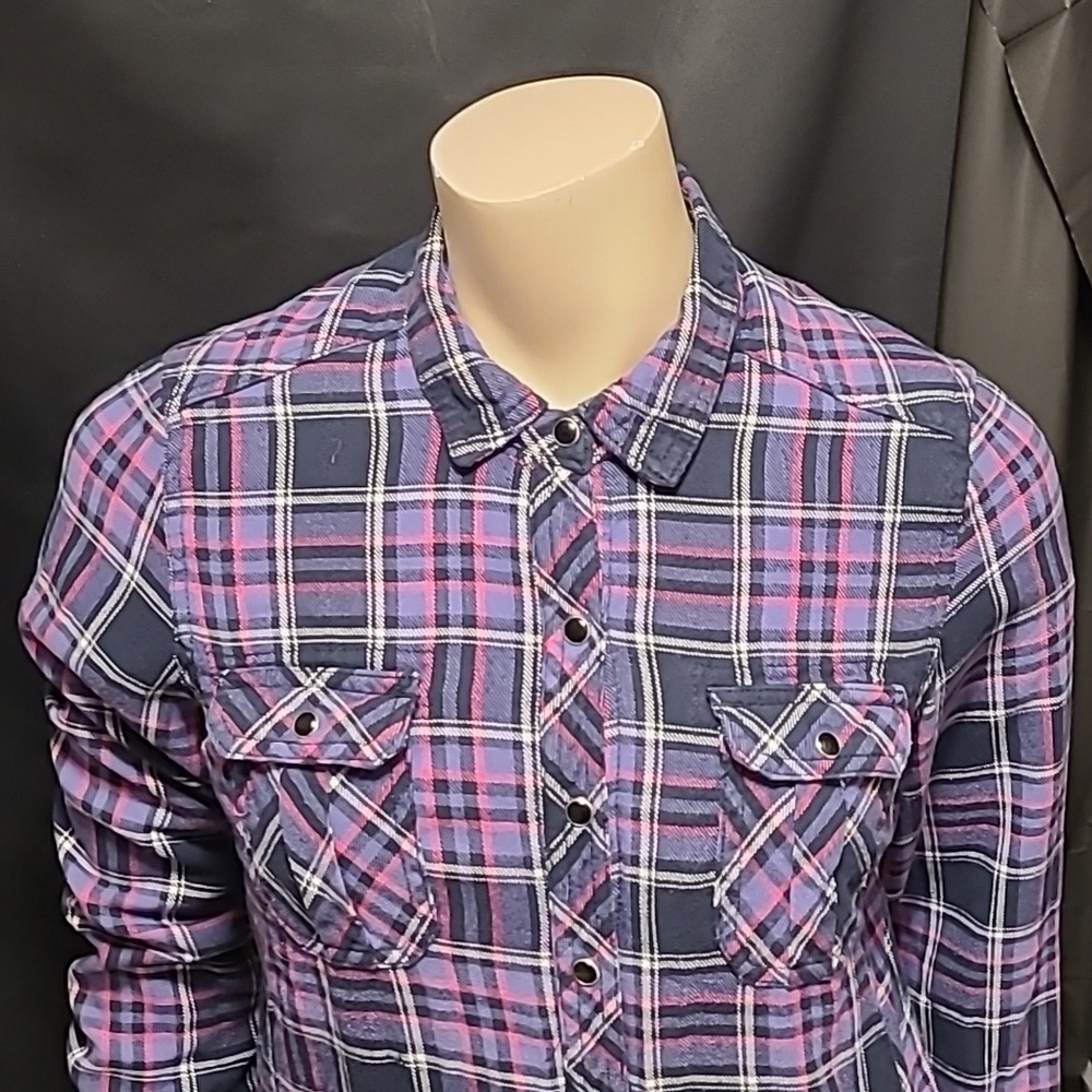 Plaid Button-Up Shirt  BC CLOTHING Size Small - Picture 2 of 9